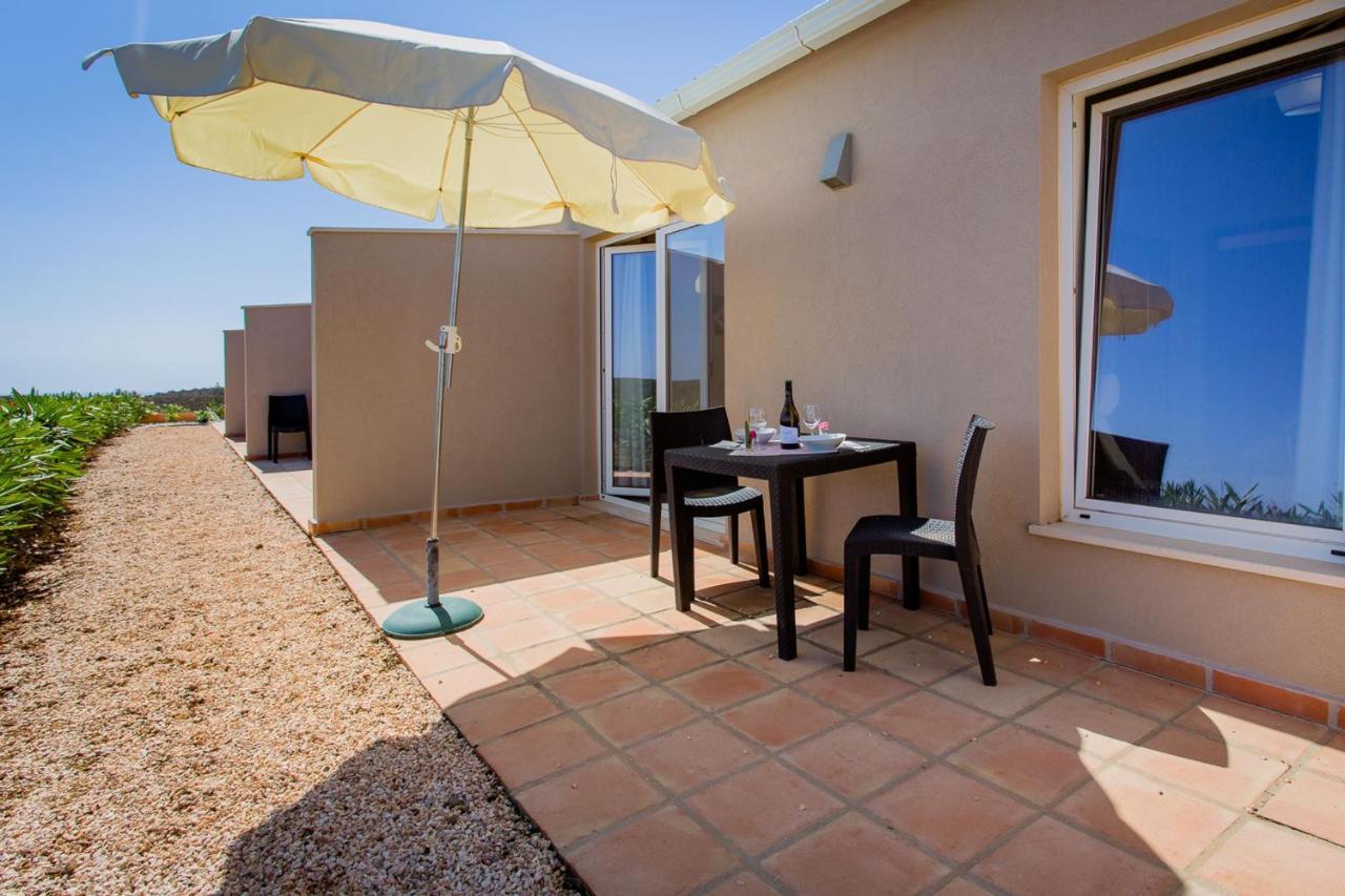 Corte Velada Guest House By Lovelystay Lagos Bagian luar foto