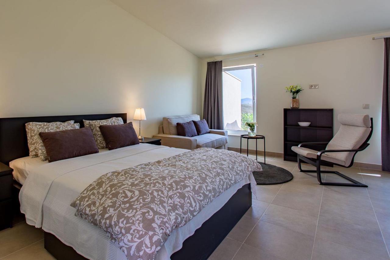 Corte Velada Guest House By Lovelystay Lagos Bagian luar foto