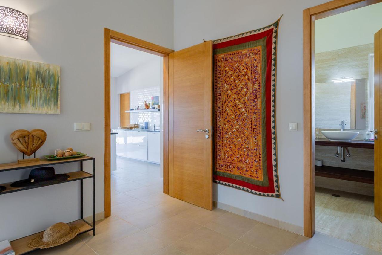 Corte Velada Guest House By Lovelystay Lagos Bagian luar foto